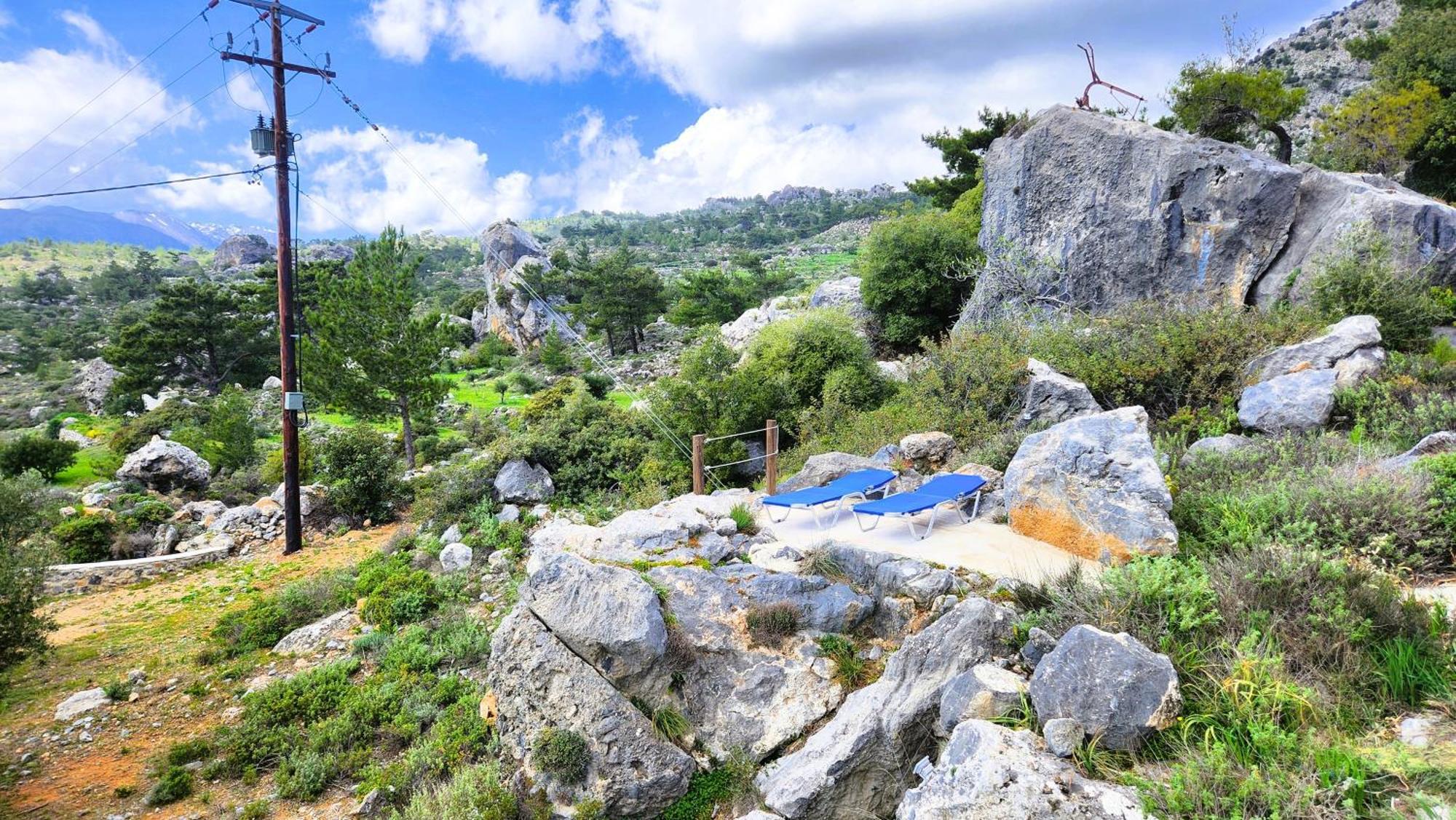 Villa M - Villa With Private Pool And Yard Anatoli  Bagian luar foto