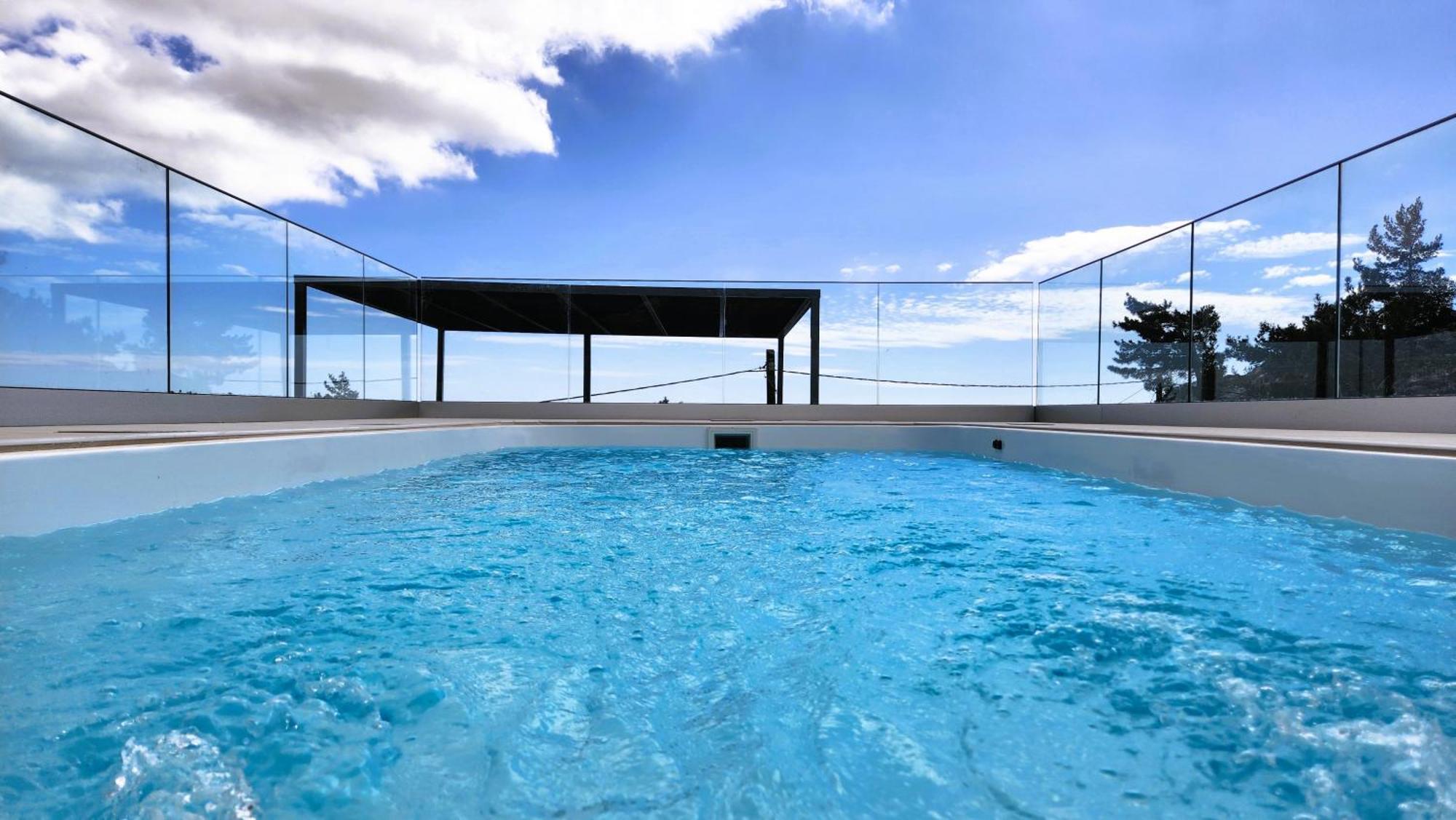 Villa M - Villa With Private Pool And Yard Anatoli  Bagian luar foto