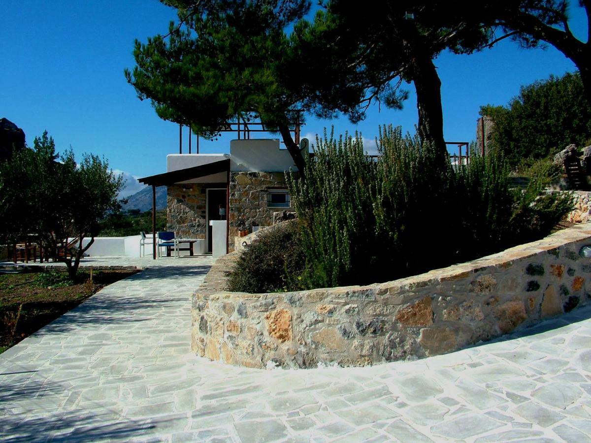 Villa M - Villa With Private Pool And Yard Anatoli  Bagian luar foto
