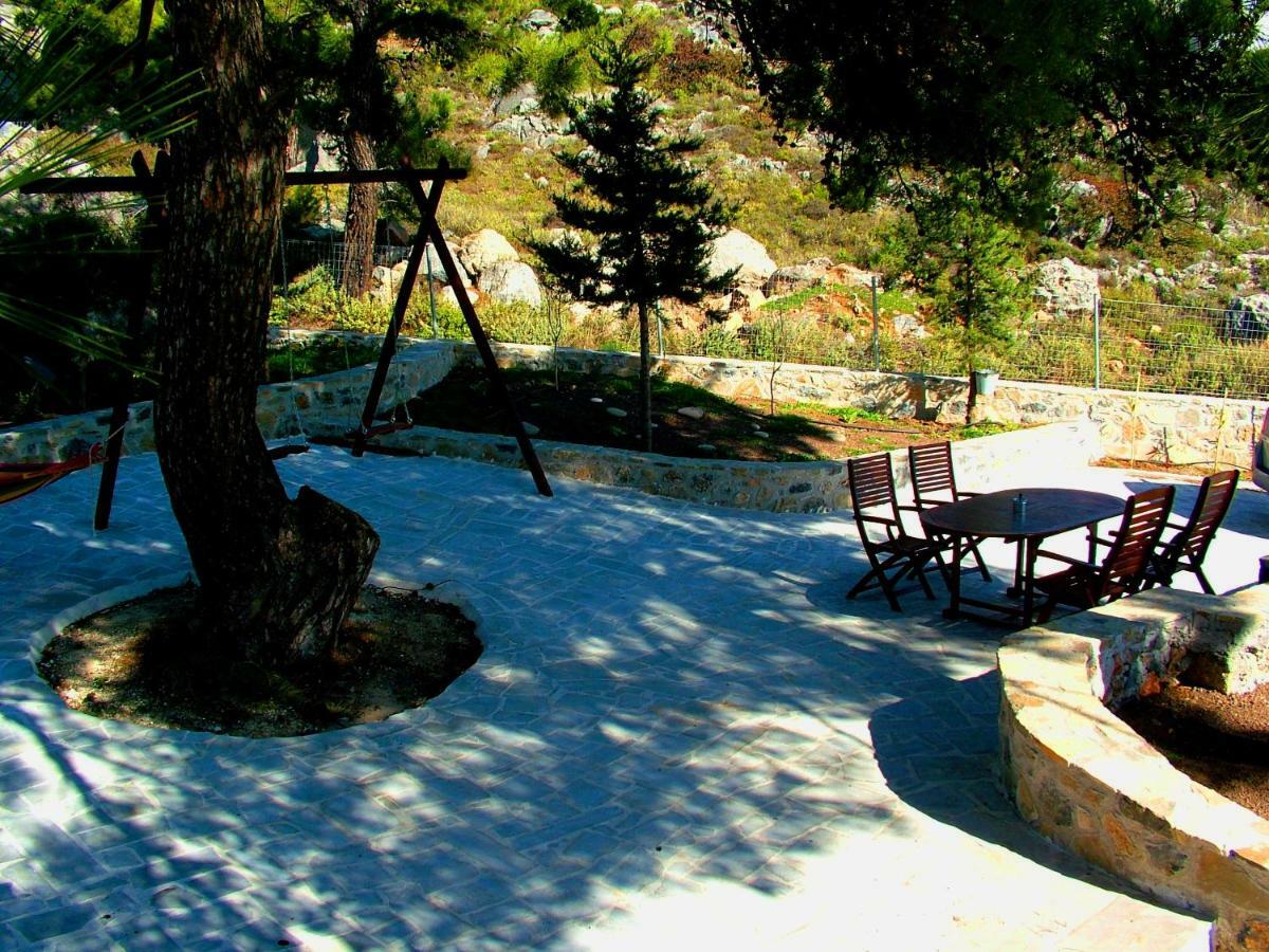 Villa M - Villa With Private Pool And Yard Anatoli  Bagian luar foto